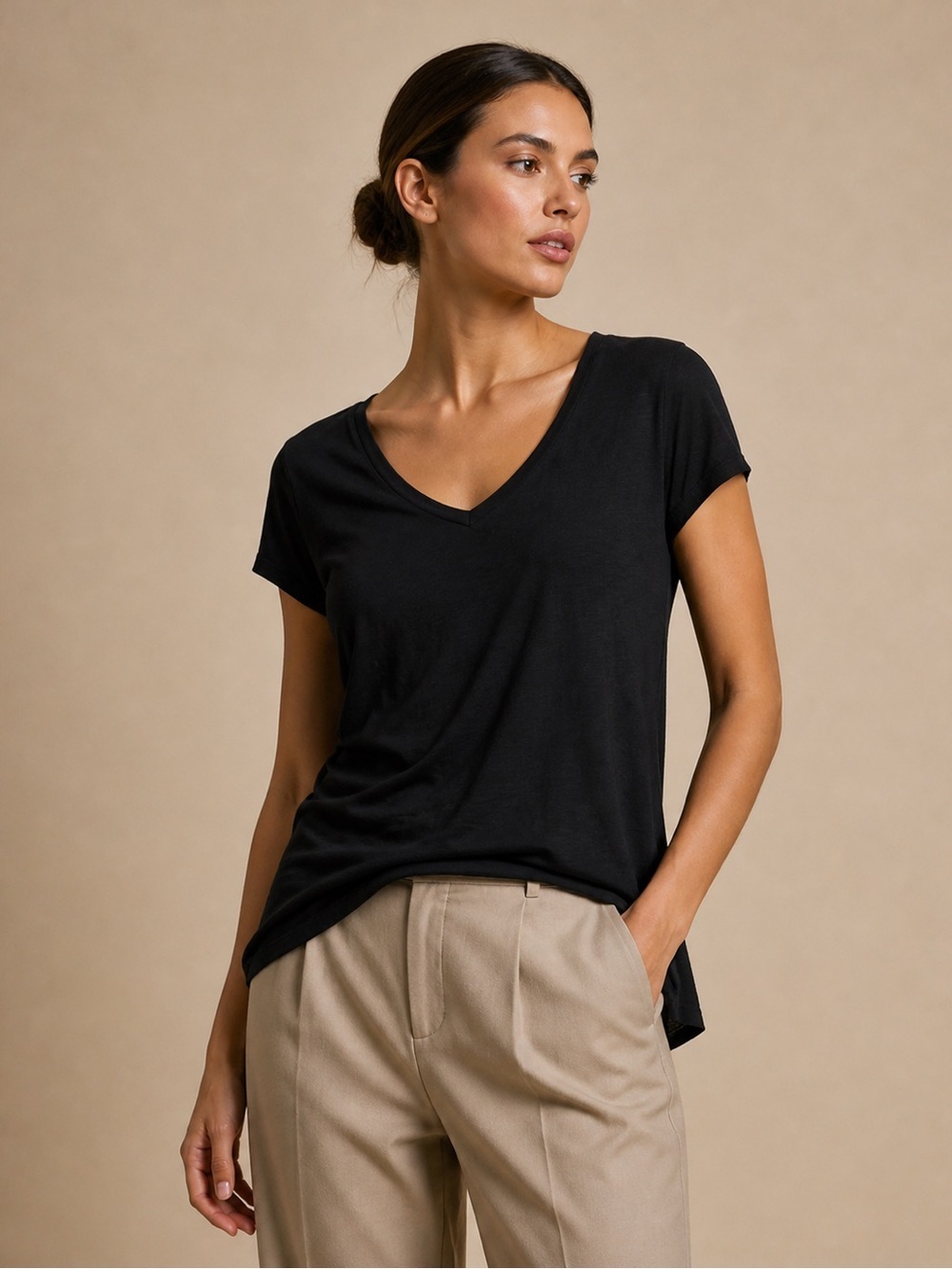 Ambrielle Black V-Neck Sleep Tee Size Small